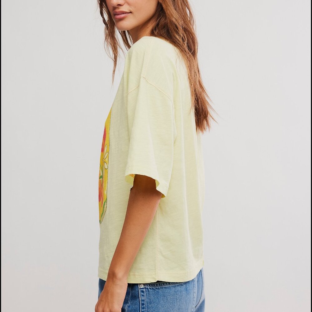 🆕 FREE PEOPLE We The Free In Spring Tee / Lemon Water Combo - Picture 2 of 6